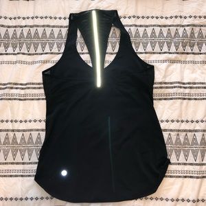 🍋Lululemon • Black Workout Top